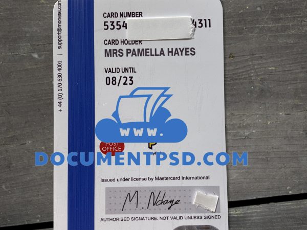 Card Monese Mockup CARD